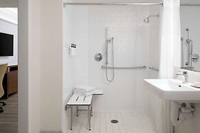 DoubleTree Suites by Hilton Phoenix