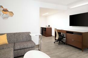 DoubleTree Suites by Hilton Phoenix