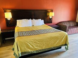 Rodeway Inn Fallbrook Downtown