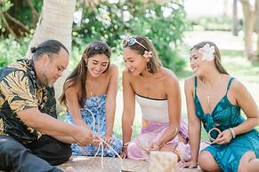 OUTRIGGER Kaanapali Beach Resort