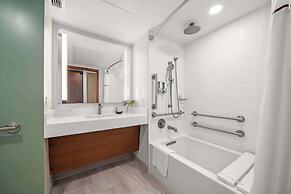 OUTRIGGER Kaanapali Beach Resort