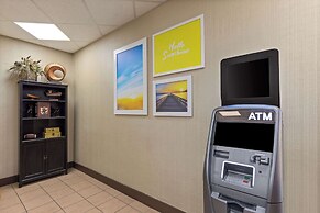 Days Inn by Wyndham Knoxville East