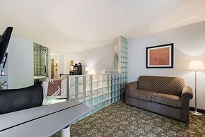 Quality Inn & Suites Red Wing