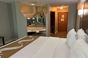 Quality Inn & Suites Red Wing