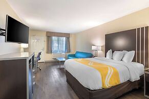 Quality Inn & Suites Camarillo - Oxnard