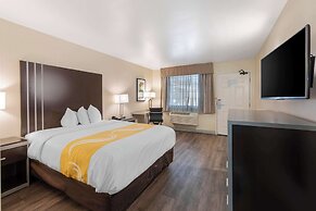 Quality Inn & Suites Camarillo - Oxnard