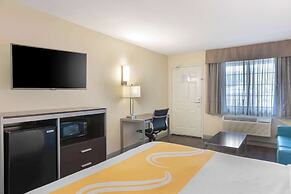 Quality Inn & Suites Camarillo - Oxnard