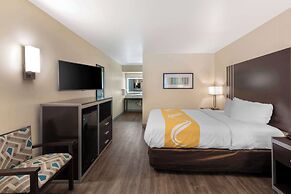 Quality Inn & Suites Camarillo - Oxnard