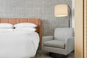 Sheraton Charlotte Hotel