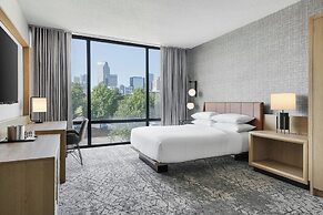 Sheraton Charlotte Hotel