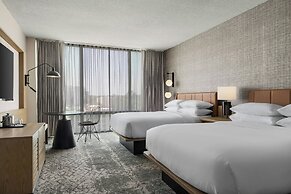 Sheraton Charlotte Hotel