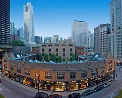 Embassy Suites by Hilton Chicago Downtown River North