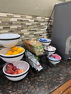 Travelodge by Wyndham Iowa City