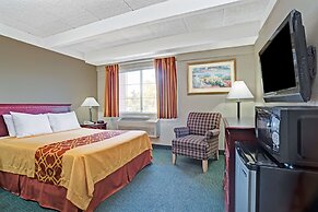 Travelodge by Wyndham Iowa City