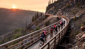 Delta Hotels by Marriott Grand Okanagan Resort