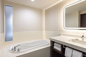 Delta Hotels by Marriott Grand Okanagan Resort