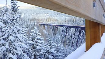 Delta Hotels by Marriott Grand Okanagan Resort