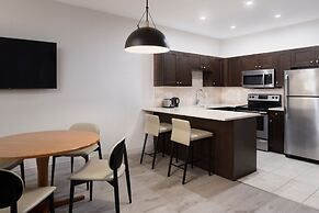 Delta Hotels by Marriott Grand Okanagan Resort