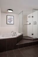 Delta Hotels by Marriott Grand Okanagan Resort