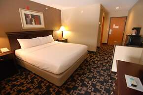 Express Suites Riverport Inn & Suites