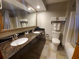 Express Suites Riverport Inn & Suites