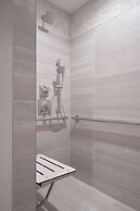 Loews Ventana Canyon Resort