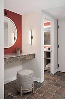 Loews Ventana Canyon Resort