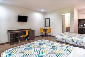 Motel 6 Livingston, TX