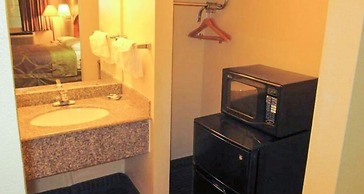 Motel 6 Livingston, TX