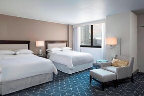 Sheraton Norfolk Waterside Hotel