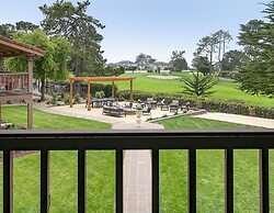 Half Moon Bay Lodge