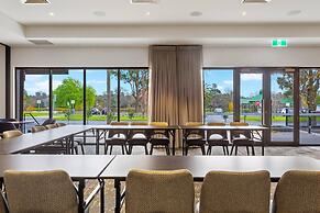 Quality Hotel Lakeside