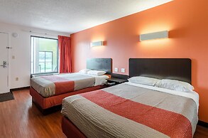 Motel 6 Lexington, VA