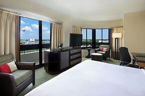 Hilton Orlando Lake Buena Vista - Disney Springs® Area