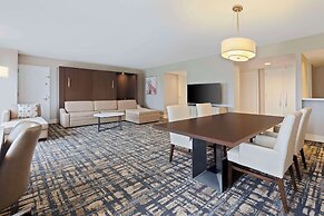 Hilton Orlando Lake Buena Vista - Disney Springs® Area