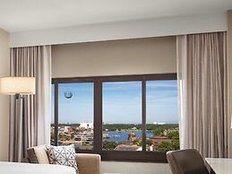 Hilton Orlando Lake Buena Vista - Disney Springs® Area