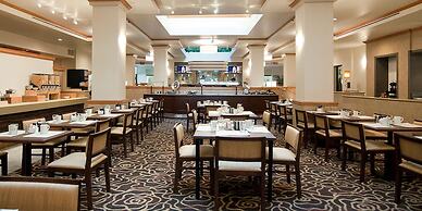 Hilton Boca Raton Suites