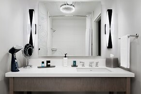 Hilton Boca Raton Suites