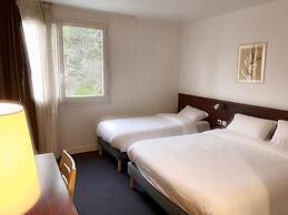Hotel Kyriad Nemours