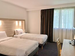 Hotel Kyriad Nemours