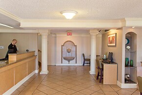 La Quinta Inn by Wyndham Costa Mesa / Newport Beach