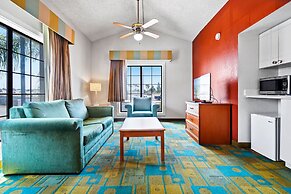 La Quinta Inn by Wyndham Costa Mesa / Newport Beach