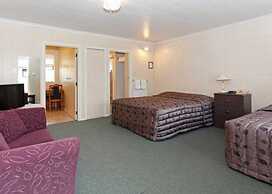 Econo Lodge Canterbury Court