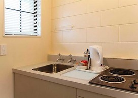 Econo Lodge Canterbury Court