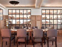 NH Collection Madrid Suecia