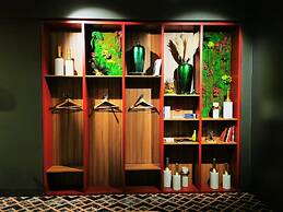 NH Collection Madrid Suecia