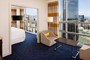 Sheraton Vancouver Wall Centre