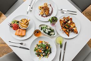 Sheraton Vancouver Wall Centre