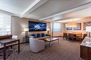 Holiday Inn Long Beach Airport Hotel and Conference Center by IHG
