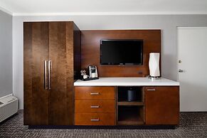 Holiday Inn Long Beach Airport Hotel and Conference Center by IHG